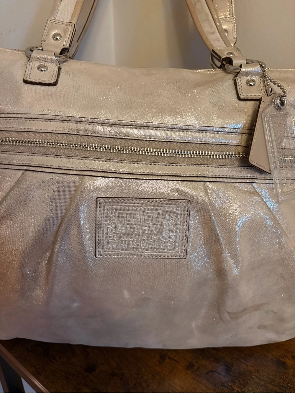 ✨ Authentic Y2K Rare Coach Poppy Metallic Champagne Rose Gold tote Heart charm ✨